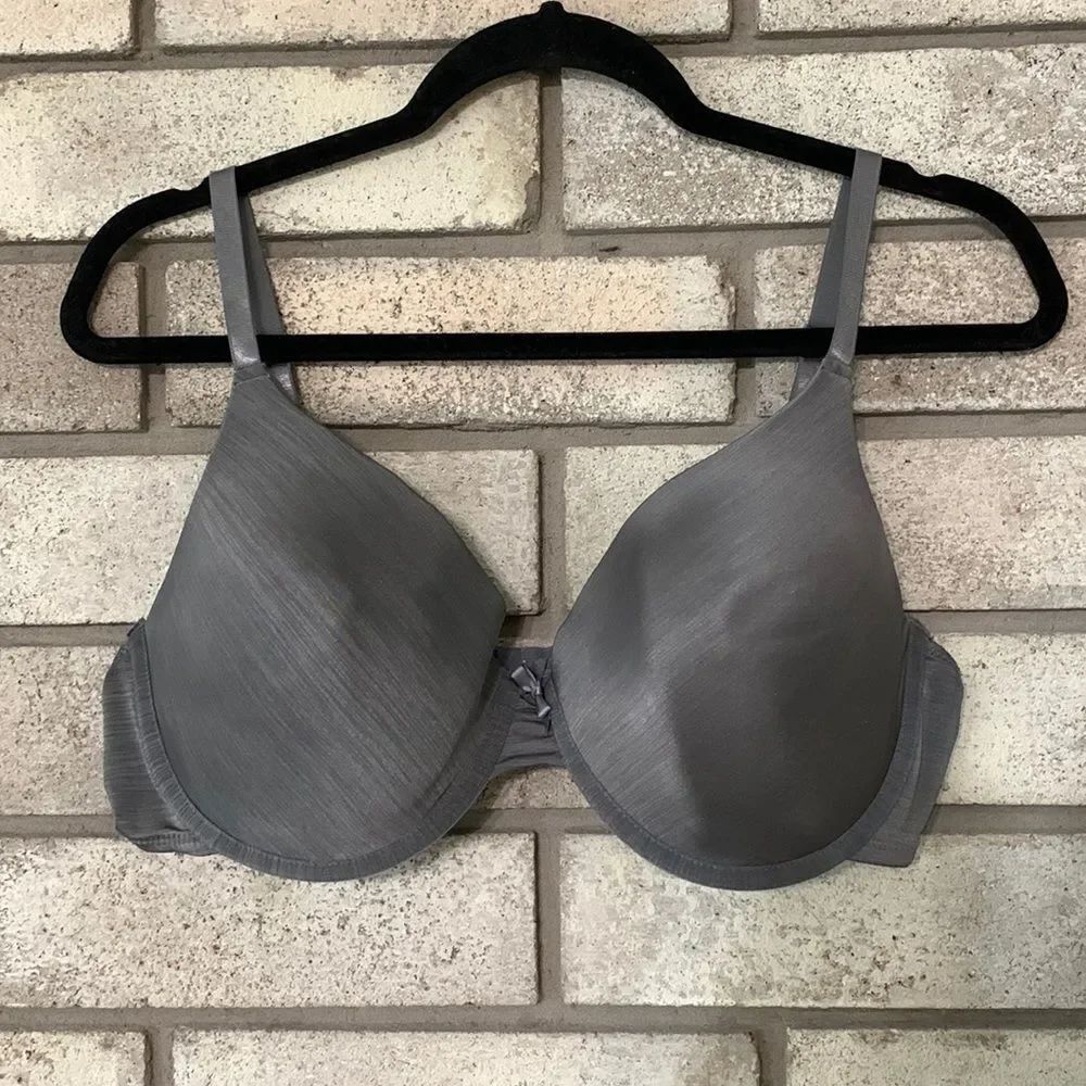 3for$20 bra has underwire 42C